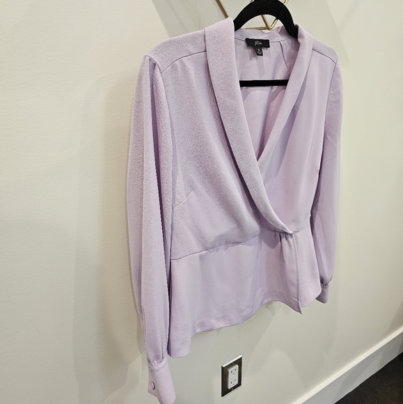 J. Crew Lilac Purple Drapey Faux Wrap Top 365 Crepe Fabric Size 8 - Picture 7 of 16